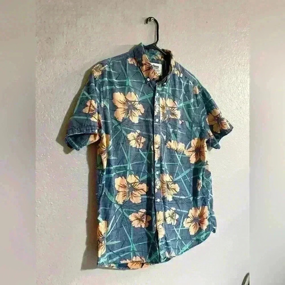 Urban Pipeline Men's Hawaiian Shirt X- Large Blue Peach Floral Print - Picture 2 of 7
